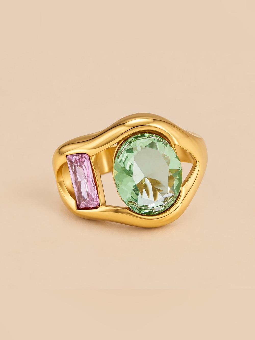 Gemstone ring D207